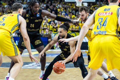 Kaza Kajami-Keane war Teil der Niners-Mannschaft, die es 2024 ins Playoff-Halbfinale gegen Alba schaffte. Nach einer Saison in Serbien ist der Kanadier zurück in Chemnitz. Ob er am Sonntag spielen kann, ist aber ungewiss.