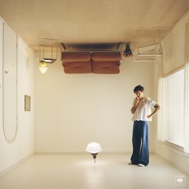 Harry Styles auf dem Cover von "Harry's House": Auf dem Album erzählt er von seinen vielseitigen Emotionen, die er als verschiedene Räume seines Heims vorstellt. 