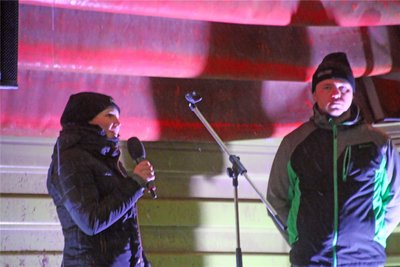 Landwirtin Tanja Turki und der Bauingenieur Martin Neuber bei ihrem Auftritt am 7. Februar auf der Bauern-Kundgebung in Freiberg.