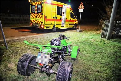 Im Auer Ortsteil Alberoda verletzte sich ein Quadfahrer, nachdem er sich mit seinem Fahrzeug überschlagen hatte. 
