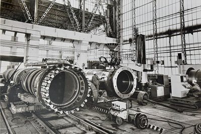 Einblick in eine Oxo-Synthesereaktor-Werkstatt von Germania. Repro
