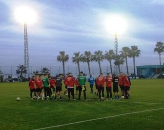 Der FSV Zwickau auf dem Trainingsplatz in Side.