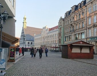 30 Jahre nach Veröffentlichung des Films "Besetzter Traum" hat sich das Gesicht von Zwickau deutlich aufgehellt. 