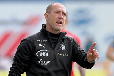 Der gebürtige Kalifornier Joe Enochs war 21 Jahre als Spieler und Trainer beim VfL Osnabrück tätig. 