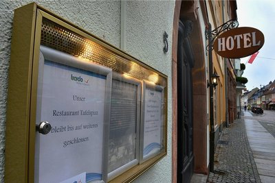 Immer noch geschlossen: Das Restaurant "Tafelspizz" im Hotel "Deutsches Haus" in Mittweida kann zurzeit keine Gäste bewirten, denn es findet sich kein Koch und keine Köchin. 