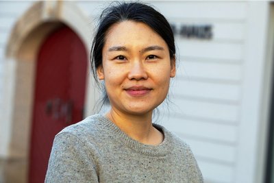 Die in Südkorea geborene Zeichnerin und Illustratorin Sumi Rho wird für ihre originellen und feingeistigen Arbeiten ausgezeichnet. 