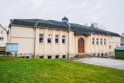 Die Turnhalle am Turnerweg. Eine Reparatur der Heizungssteuerung (Baujahr 1993) hat bereits erste Einsparungen gebracht.  