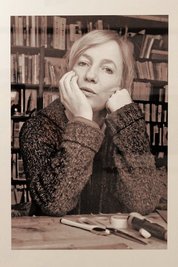 Bis 22. Januar ist die Ausstellung im Kunstkeller Annaberg zu sehen. Hier ein Porträt von Sylvia Graupner - aufgenommen von Jörn Michael. 
