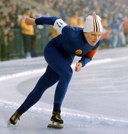 Ute Zillmann bei ihrem Lauf über 500 Meter - damals noch unter ihrem Mädchennamen Ute Dix - bei den Olympischen Spielen 1976 in Innsbruck. Einen Tag später lief sie dort auch die 1000 Meter. 