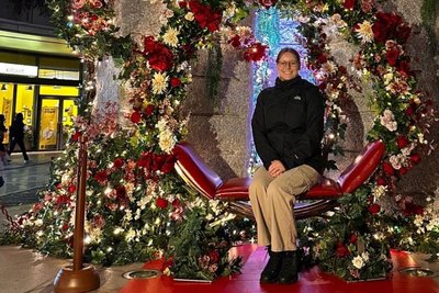 Anna Jäger besuchte auch den Weihnachtsmarkt im Tokyo Skytree, einem 634 Meter hohen Fernsehturm.