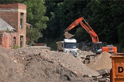 Von den Gebäuden des ehemaligen Fahrzeuggetriebewerks in Glauchau ist nichts mehr zu sehen.