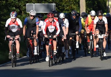Am 22. Vogtland-Radmarathon nahmen insgesamt 150 Fahrerinnen und Fahrer aus mehreren Bundesländern teil.
