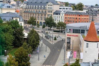 Blickpunkt Stadtzentrum: Die von der Stadt beauftragten Marktforscher haben Vorschläge genannt, wie der Postplatz in positiver Weise belebt werden kann. Handeln und entscheiden muss freilich die Stadt. Sowohl Rathaus und Händler, als auch die Zivilgesellschaft sind gefragt.
