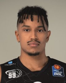 Nelson Weidemann - Point Guard - geboren am 25. März 1999 in Berlin - 1,91 m groß - 89 kg schwer - im Verein seit 2021