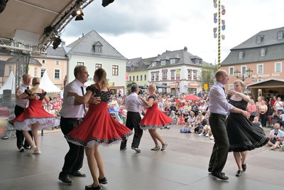 Die Yellow Boogie Dancers Zwönitz präsentieren am Samstag ihre Show.