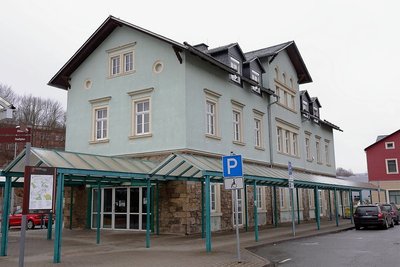 Wird die frühere Bäckerei-Filiale am Bahnhof zur Spielothek? Die Idee bekommt Gegenwind.
