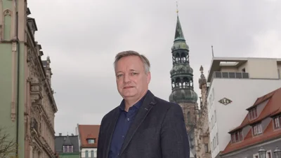 Andreas Gerold in der Zwickauer Innenstadt. Er will Landrat werden. 