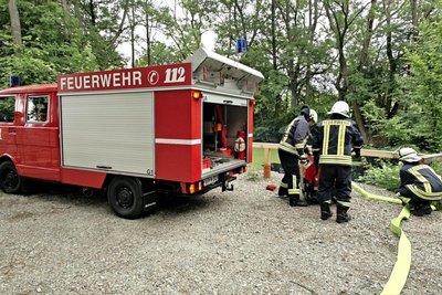 Für den Einsatz war auch ein Löschwasserteich an der Wingendorfer Straße angezapft worden.