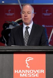 Kent D. Logsdon, Gesandter der US-Botschaft