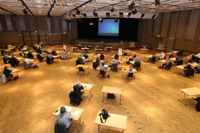 Ordentlich durchgeschüttelt hat es den Stadtrat am Dienstag in der Plauener Festhalle (Archivbild). 