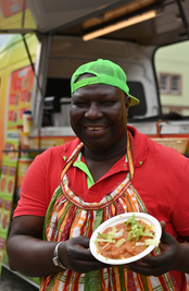 Gibba Karafa bot Spezialitäten von den Africans Giant-Street-Food-Spezialis aus Leipzig an.
