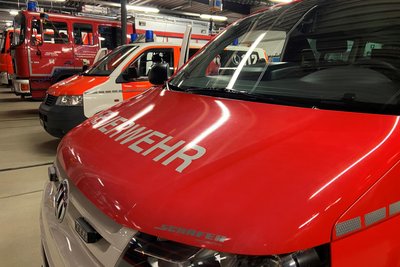 Depot der Plauener Berufsfeuerwehr: Die Einsatzkräfte mussten am Montag ins Seehausgebiet ausrücken.