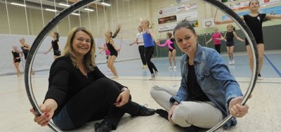 Carola Wendt (r.) und Jenny Zichner sind die Hauptorganisatorinnen der Deutschen Meisterschaften in Chemnitz.