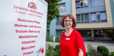 Annika Schaub ist seit 2018 Leiterin der K&S-Seniorenresidenz "Am Elsterpark" in Plauen. Die Diplom-Kauffrau, Jahrgang 1979, und verantwortlich für 157 Bewohner, 140 Mitarbeiter und 18 Lehrlinge. 