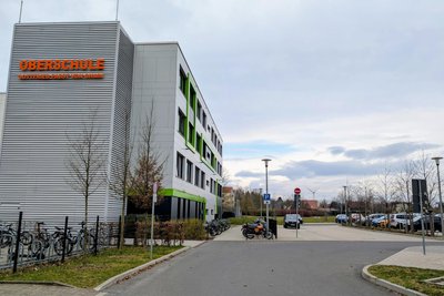 Einer der Treffpunkte in Freiberg ist der Parkplatz an der Ohainschule.