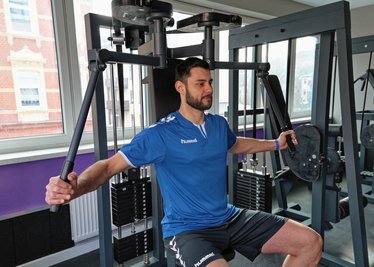 Der EHV Aue hat Julian Ernest Jerebie bis zum Ende der Saison verpflichtet - am Samstag ist er beim Fitness-Training im Sportpark in Aue mit dabei gewesen. 
