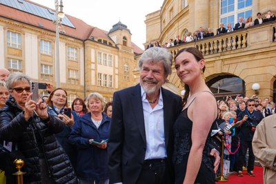 Bergsteigerlegende Reinhold Messner und seine Frau Diane.
