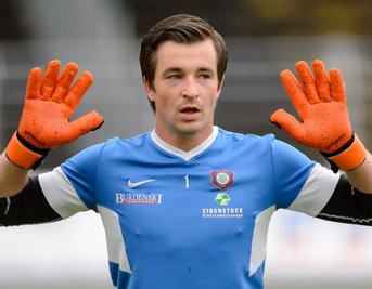Torhüter Martin Männel will in der nächsten Saison noch mehr als bisher eine Führungsrolle beim FC Erzgebirge Aue einnehmen.