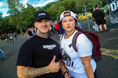 Cheforganisator Max-Dominik Windisch zeigt den Daumen nach oben. Das Treffen hatte viele Fans.