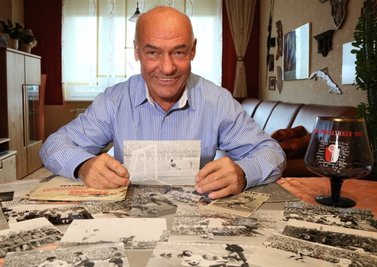 Der historische Moment am 17. März 1976, im Bild festgehalten: In der 4. Minute schlägt der Schuss von Ludwig Blank zum 1:0-Siegtreffer für die BSG Sachsenring Zwickau im Kasten von Celtic Glasgow ein.