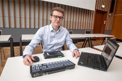 Für die Videoübertragung am Dienstag, sagt Jeremy Ziron, haben er und sein Team alles im Griff.