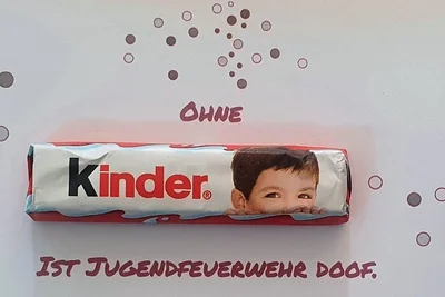 Eine süße Überraschung gab es zum ersten Dienst im Depot für die Mitglieder der Jugendfeuerwehr Freiberg. 