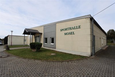 Die Sporthalle Mosel beherbergt nicht nur die Bundesliga-Rollstuhlbasketballer, sondern auch die Trampolinturner des ESV Lok und die Basketballer des BC Zwickau.