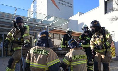 Am Erzgebirgsklinikum Stollberg ist am Freitag eine groß angelegte Übung abgelaufen, um den Notfall zu trainieren. 