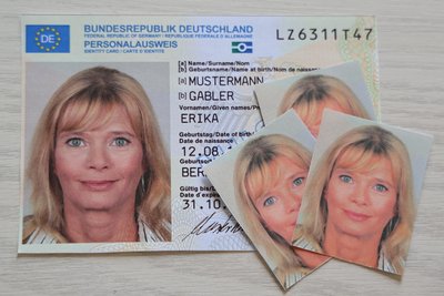Ausgedruckte Passbilder für Pass oder Ausweis sollten seit 1. Mai nicht mehr erlaubt sein. Wegen technischer Probleme geht stellenweise aber noch nichts ohne sie.