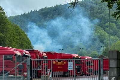 Auf einer Recyclinganlage in Aue-Bad Schlema hat es am frühen Donnerstagmorgen gebrannt.