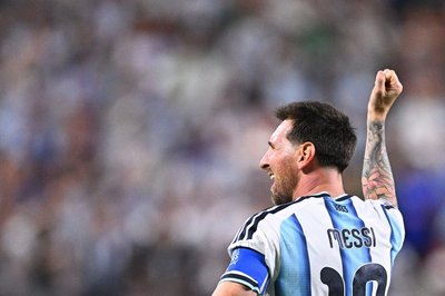 Lionel Messi wird weltweit gefeiert. 