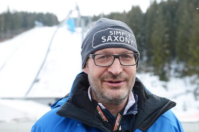 Der Impulsgeber für ein vorerst gescheitertes Skifest in Sachsen: Alexander Ziron, Geschäftsführer der Vogtland-Arena in Klingenthal.