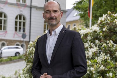 Scheibenbergs Bürgermeister Michael Staib findet das Tempolimit gut.