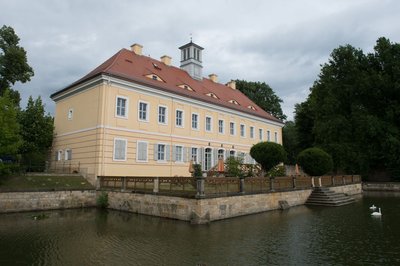 Die Richard-Wagner-Stätten in Graupa laden an diesem Sonntag zu einem musikalischen Picknick ein und ehren damit die Komponisten Richard Wagner und Carl Maria von Weber (Archivbild). 