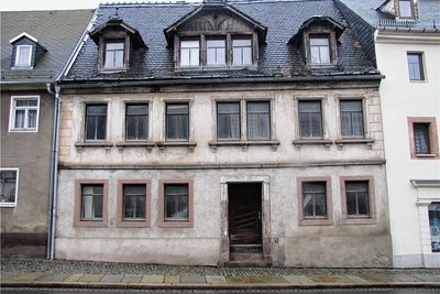 Das Haus an der Dresdener Straße soll verkauft werden. Die Stadt Geringswalde übt das Vorkaufsrecht aus. 