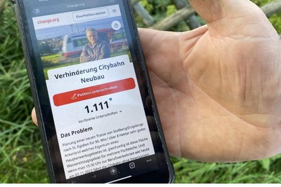 Landwirt Jörg Grimm hatte bereits vor Jahren eine Petition gegen den Ausbau der Citybahn in Stollberg gestartet. Bis heute hofft er, das Mega-Projekt wird nicht gebaut und verschont seine Felder.