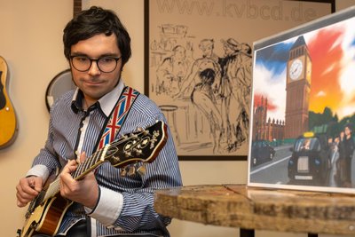 Michael Ranalli – Sänger und Gitarrist bei The Six Pickles.