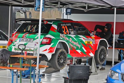 Die Ruhe vor dem Sturm am Sachsenring im Fahrerlager.