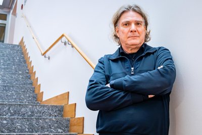 Dirk Labudde, Professor für Digitale Forensik an der Hochschule Mittweida, warnt vor juristischem Aktionismus in der Deepfake-Debatte.