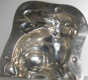 
              <p class="artikelinhalt">Brachte 35,50 Euro: Hasen-Form von Laurösch aus Schwäbisch Gmünd.</p>
            